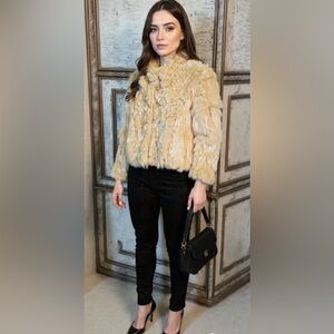 NWT 💯Genuine❤️Vintage Rabbit Fur Jacket w/ Pom belted SzM